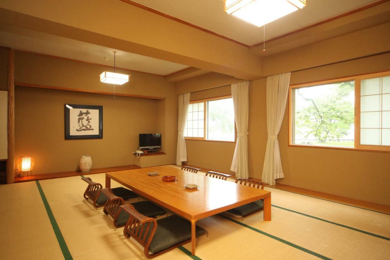 Towadako Lake View Hotel Kosaka Экстерьер фото